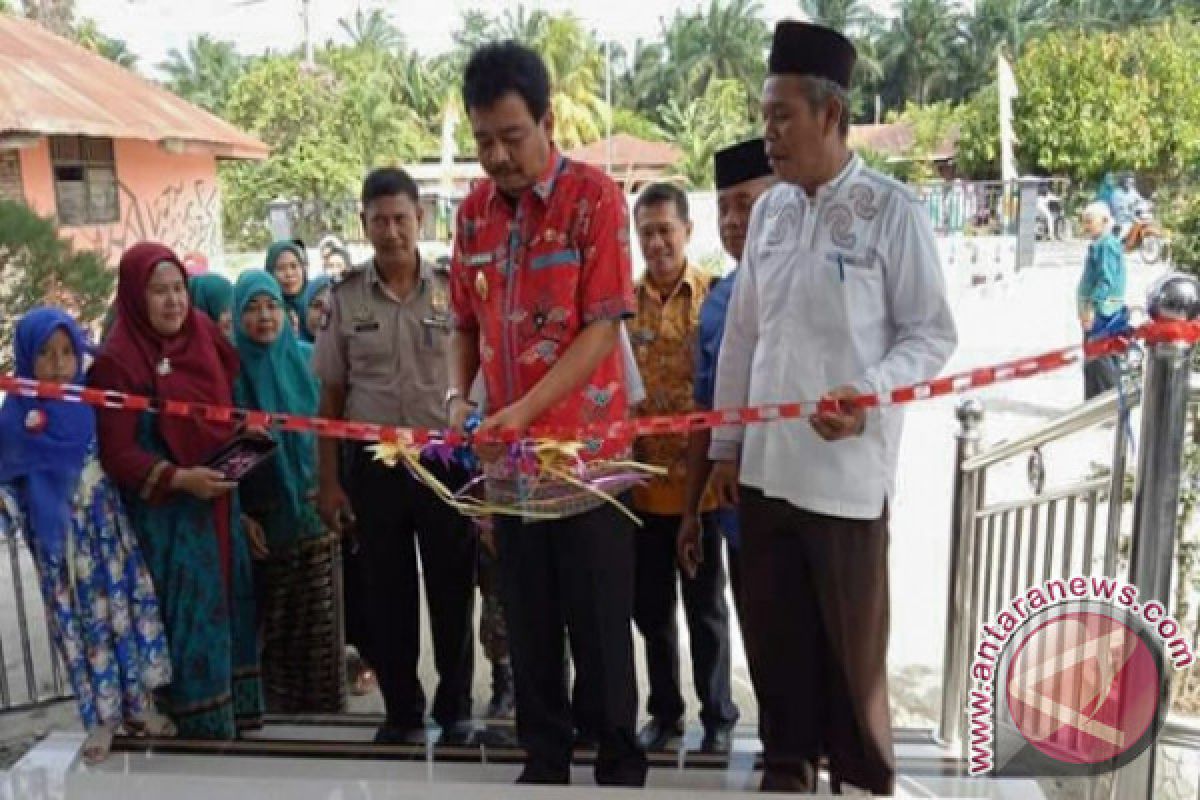 Wabup Harapkan Sukaramai Jadi Contoh