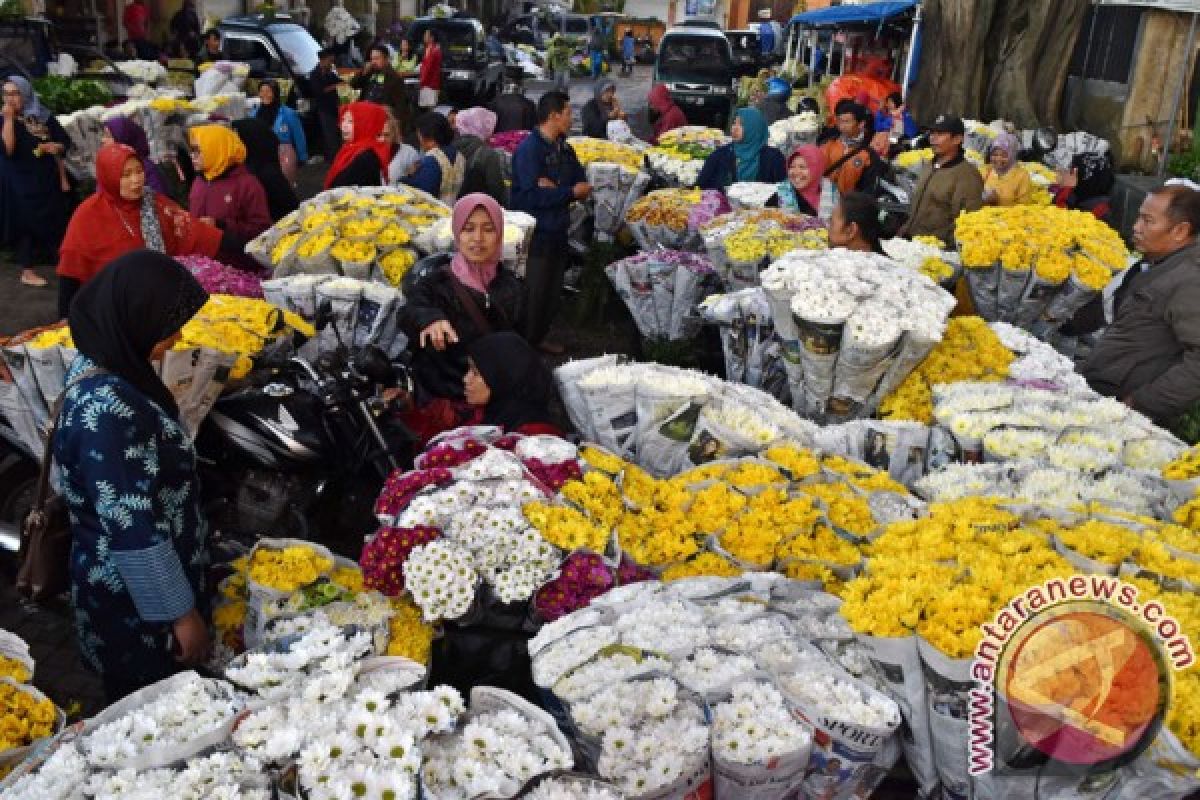 Martinneke hidup untuk bunga dan tata boga