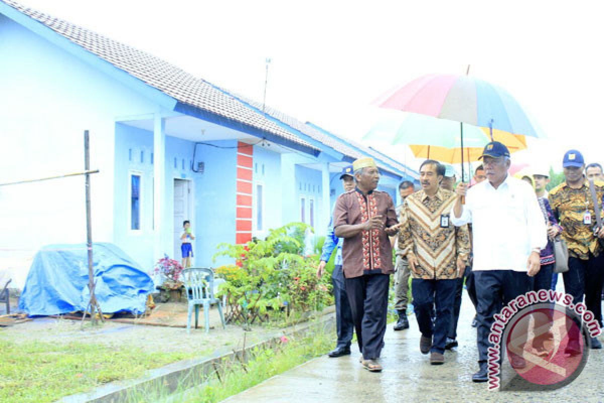 Menteri PUPR tinjau rumah khusus nelayan di Bengkulu