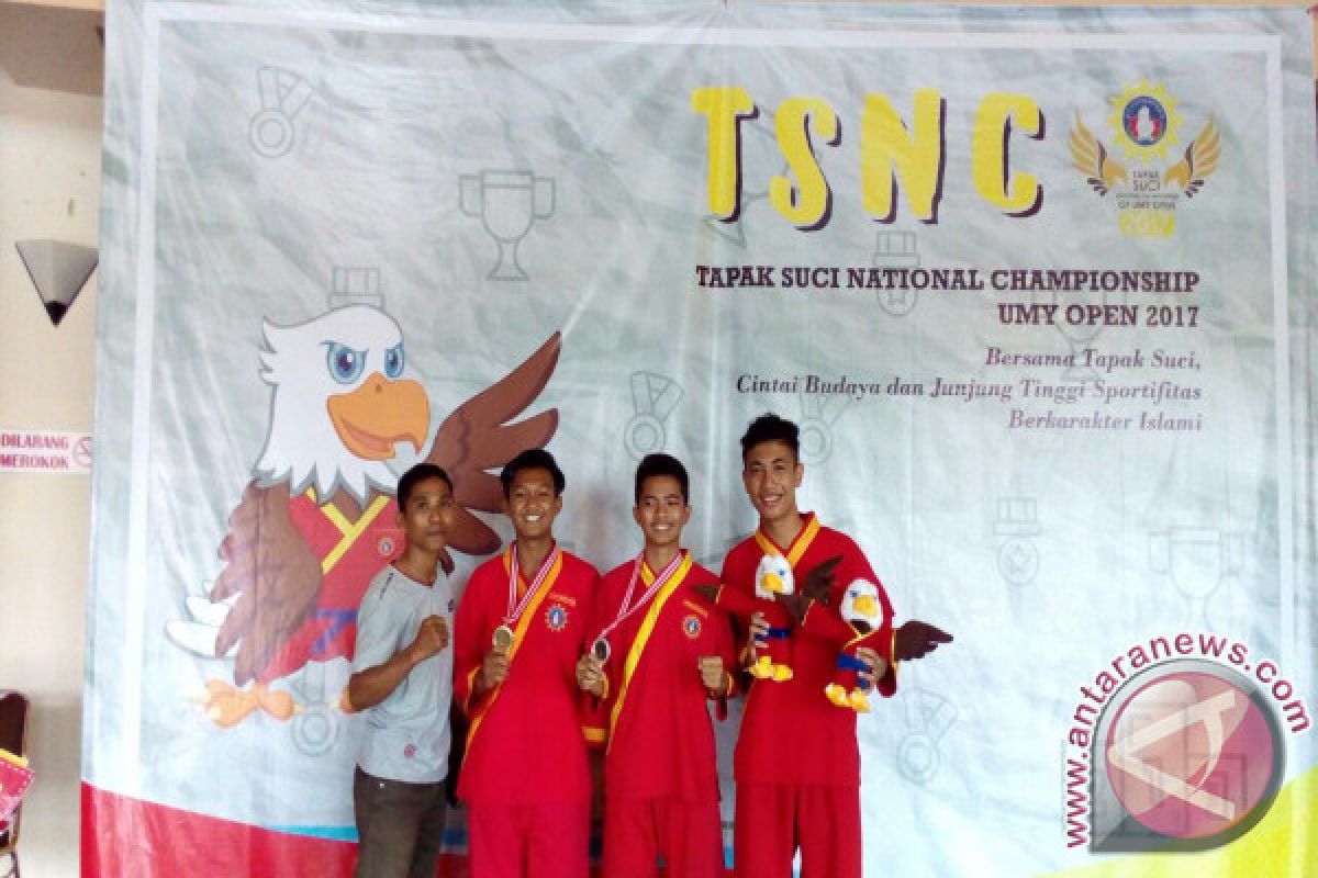 Atlet Silat Pesisir Selatan Juara Kejurnas