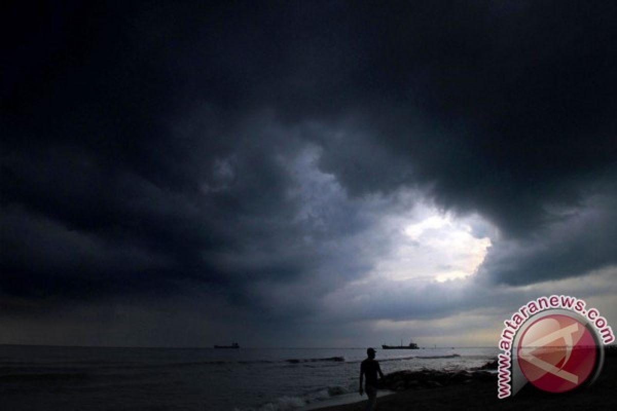 Curah hujan diprakirakan meningkat lima hari ke depan