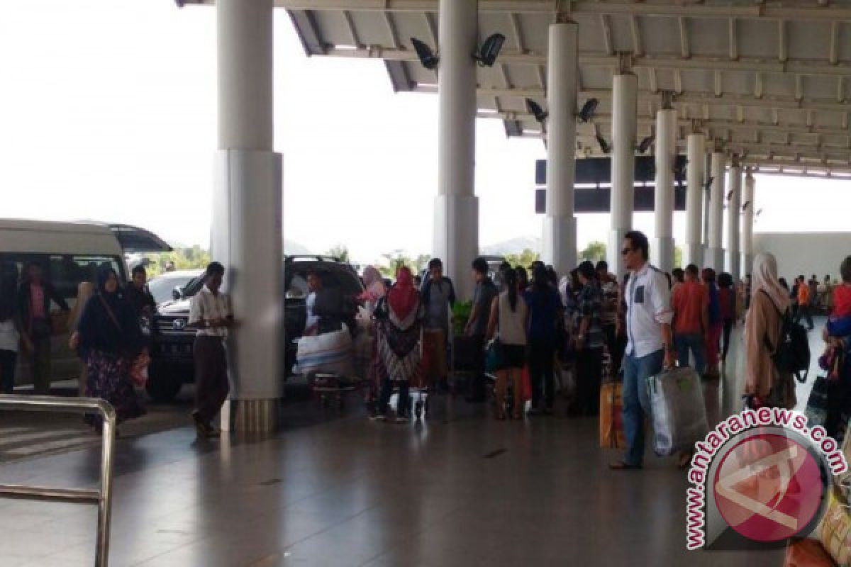 Penumpang Bandara Depati Amir meningkat 4,35 persen 