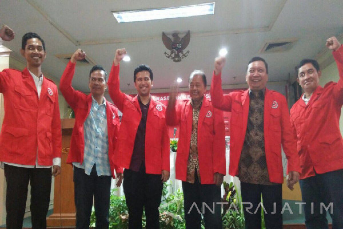 Emil Dardak Dinobatkan Anggota Kehormatan Pemuda Demokrat Indonesia