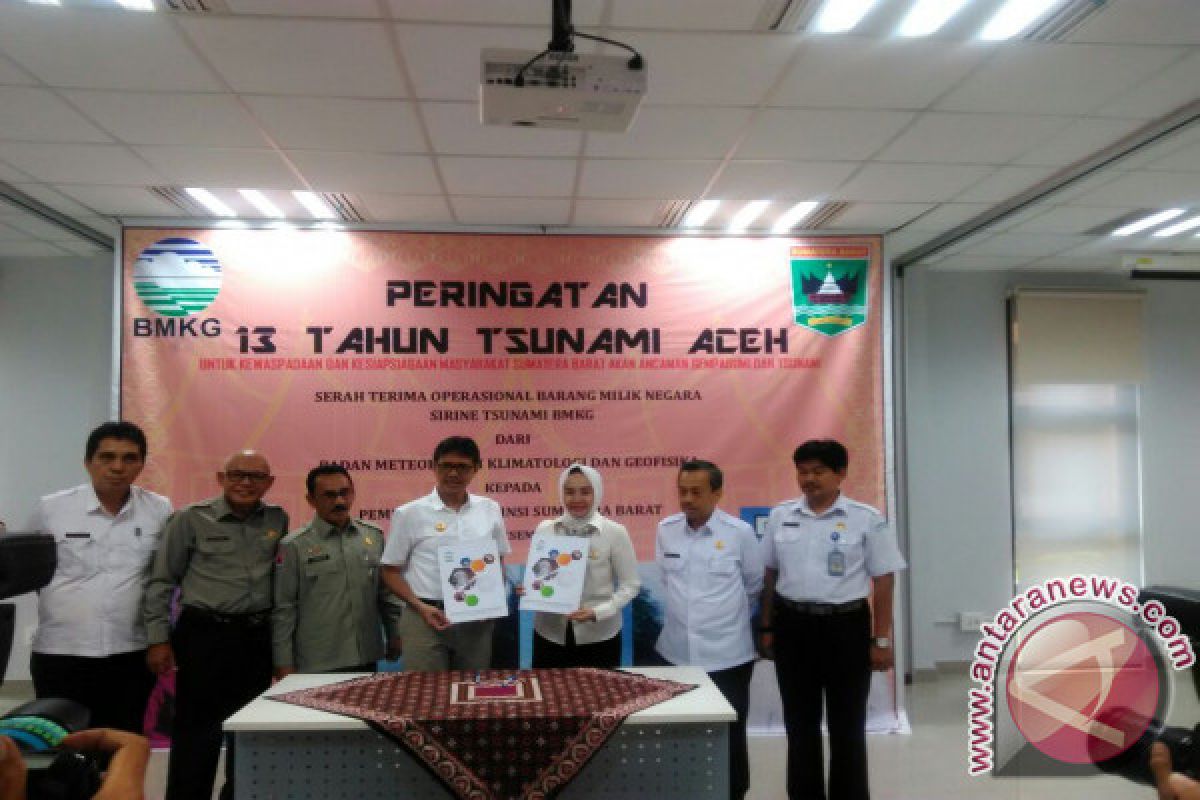 BMKG Serahkan Pengelolaan Enam Sirene Ke Sumbar