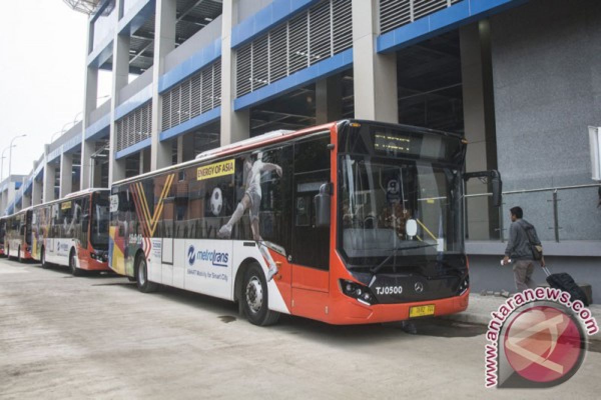 Transjakarta Buka Dua Rute Bus Terintegrasi Kereta Bandara - ANTARA News