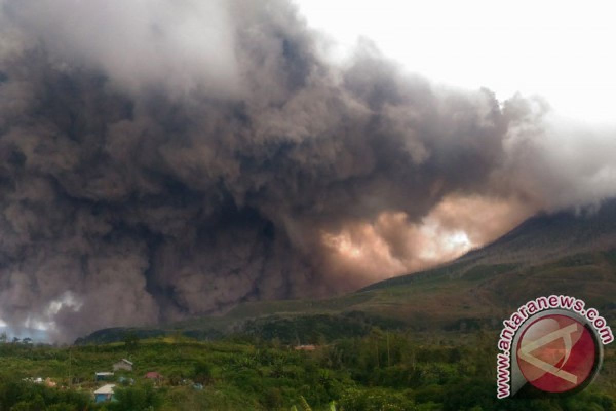 Filipina tingkatkan kewaspadaan letusan Gunung Mayon