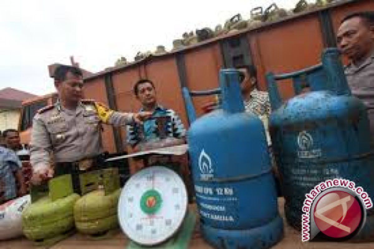 Polrestabes Makassar tangkap pengoplos LPG