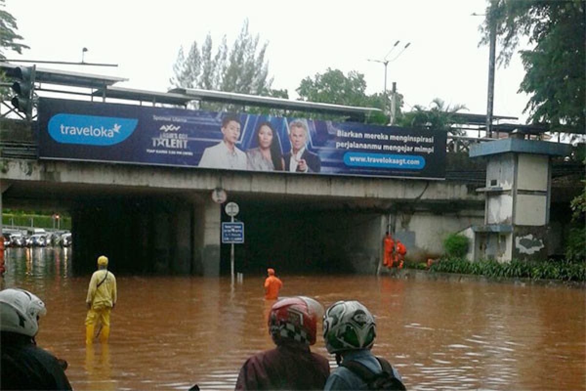 Hujan lebat, sebagian Jakarta banjir