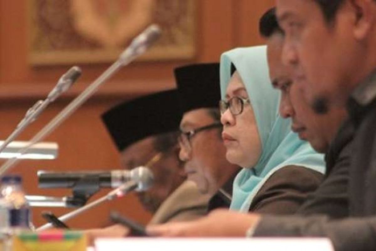 Hingga November 2017, DPRD Riau Baru Rampungkan Empat Ranperda