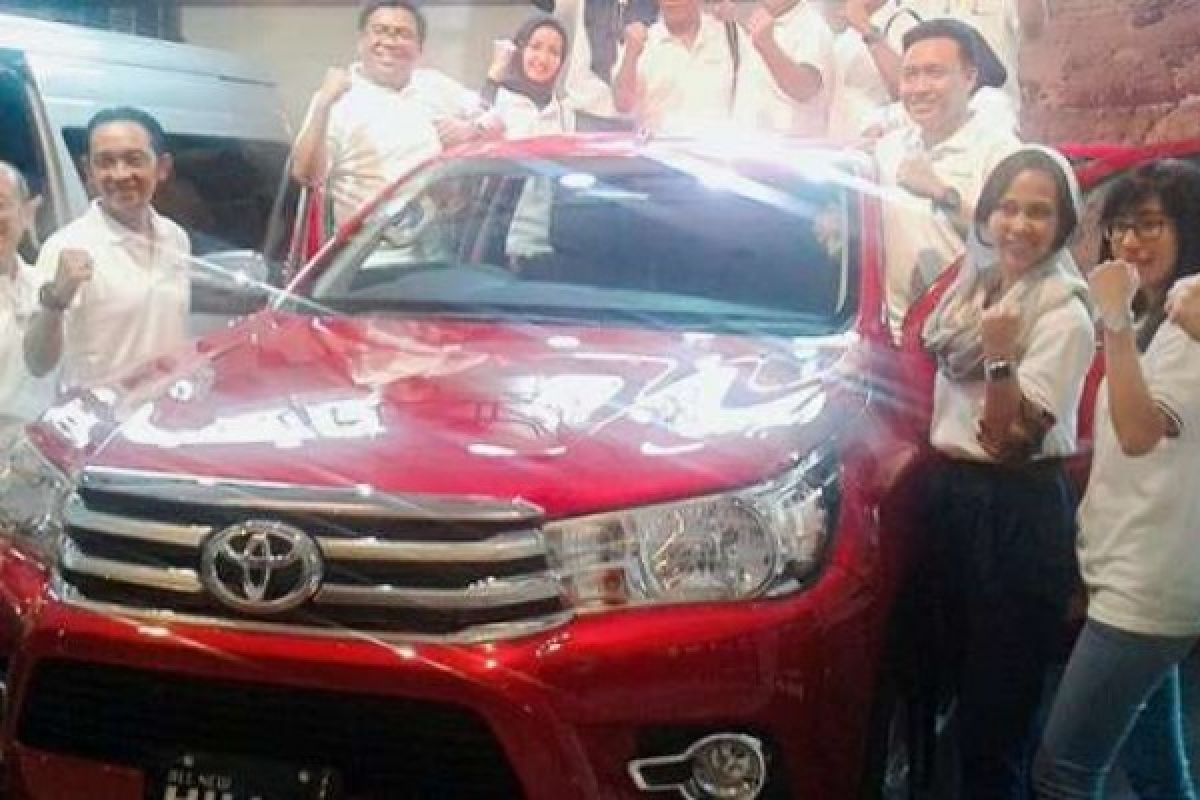 Toyota Telah Jual 1.405 Unit Kendaraan Komersial di Riau 