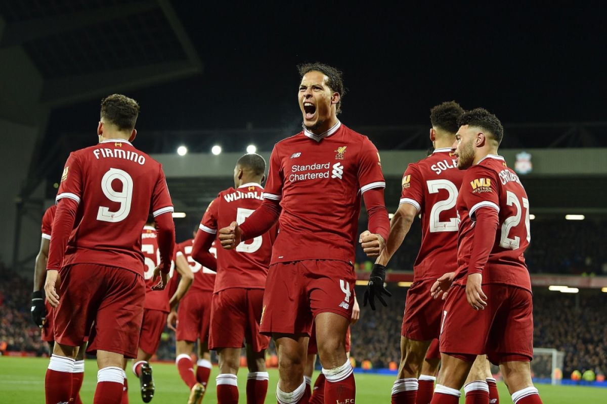 Van Dijk antar Liverpool lewati Everton 2-1