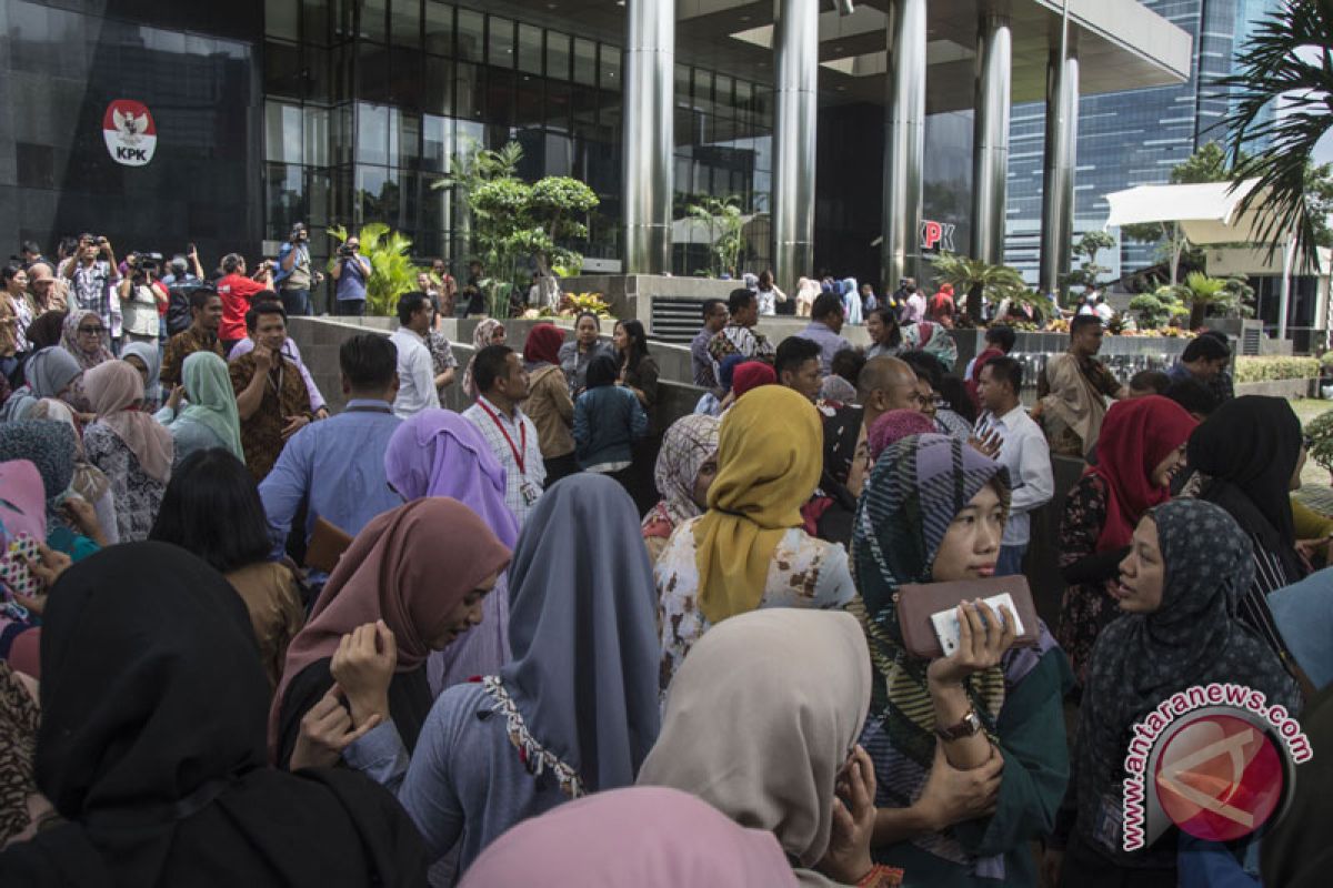 Masyarakat diimbau buka layanan BMKG terkait gempa