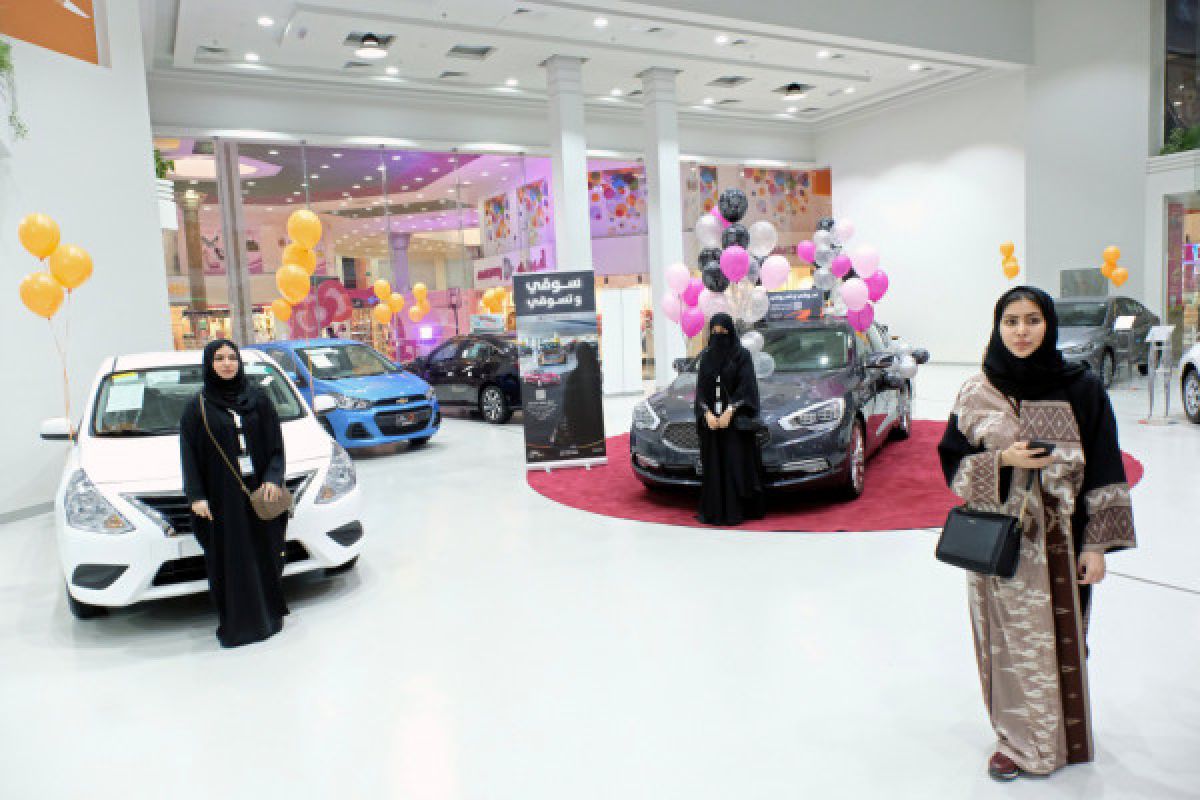 Pameran otomotif khusus perempuan dibuka di Jeddah