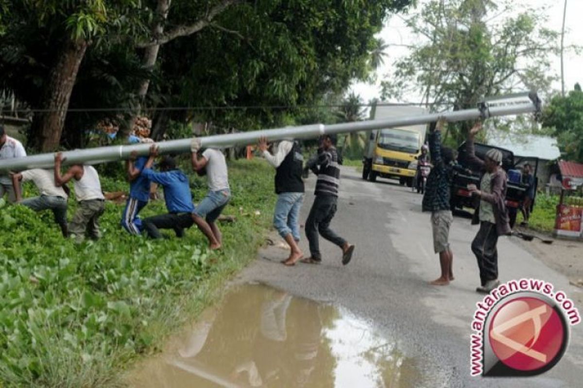 PLN realisasi jaringan listrik desa