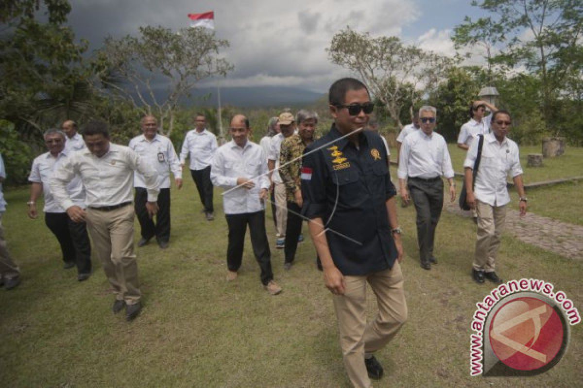 Jonan: erupsi Gunung Agung masih akan berlanjut