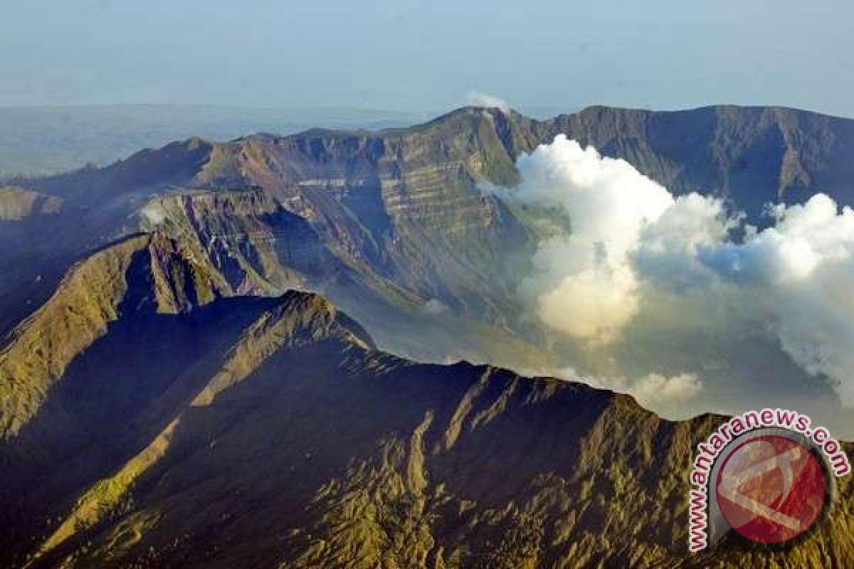 Asyik .. Naik Gunung Tambora Bisa Berkendaraan Seperti di Bromo