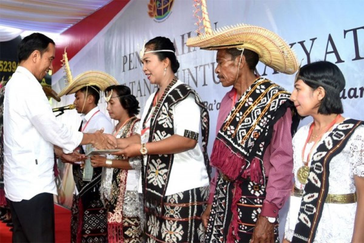 Jokowi pleased on visiting entire Indonesia