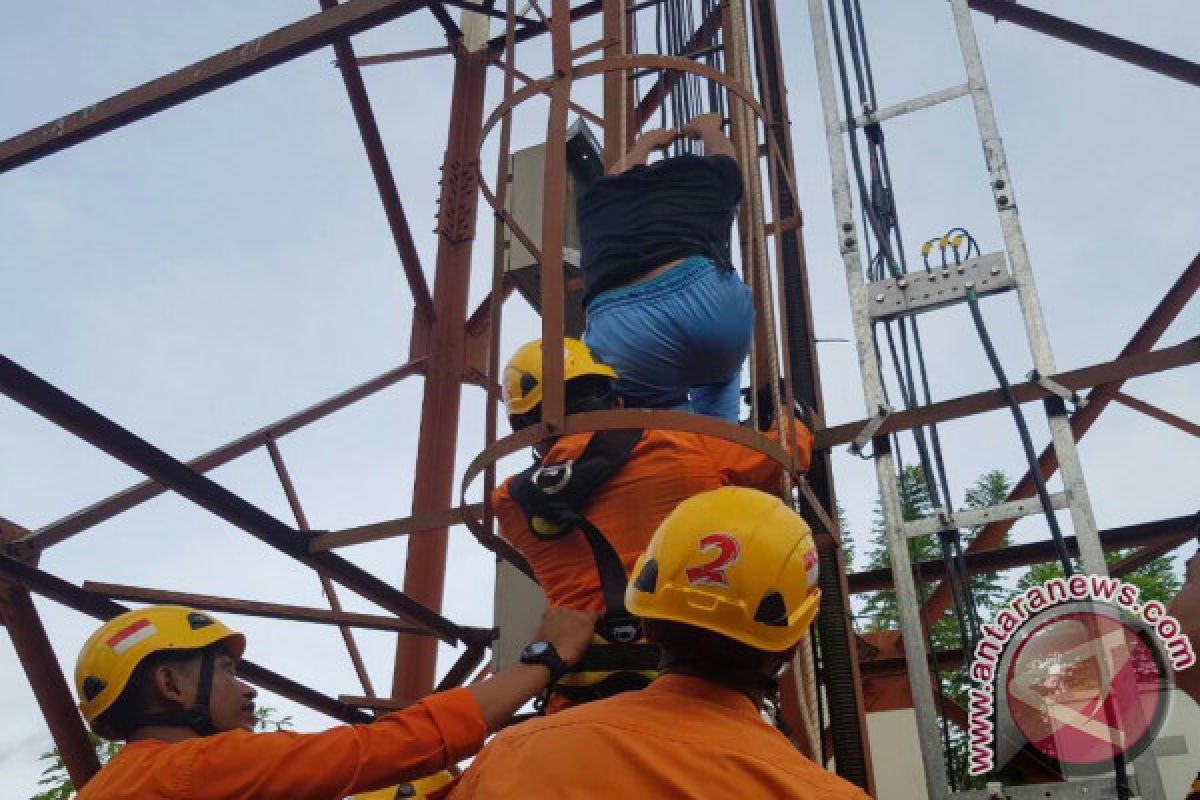 Basarnas Gagalkan Percobaan Bunuh Diri Dari Menara 