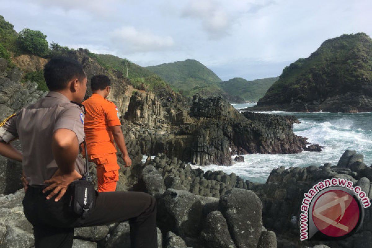 Dua Sejoli Tenggelam di Pantai Lombok Tengah