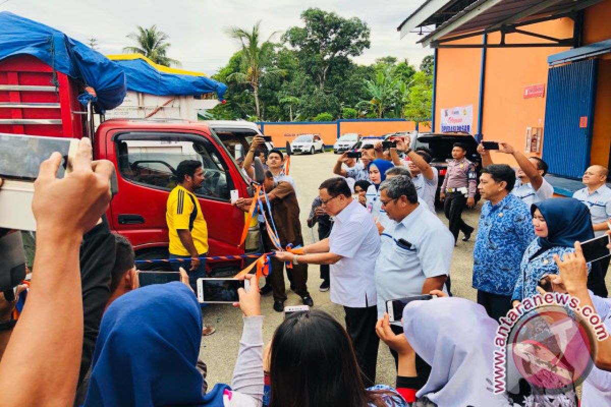 Wagub Sultra luncurkan penyaluran beras bansos 