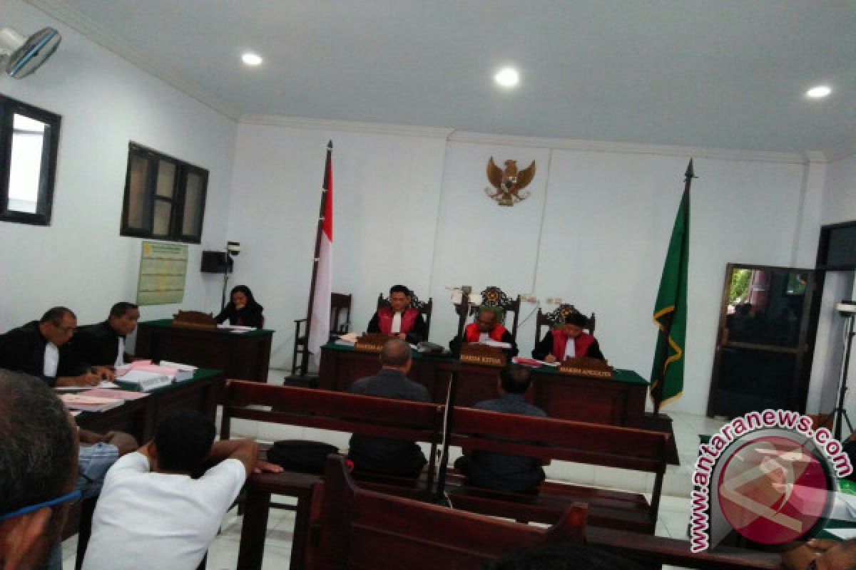 Koruptor dana panwaslih jalani persidangan