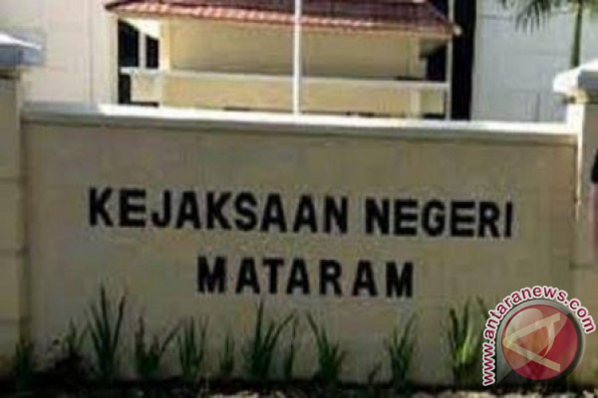 Kejari Mataram Periksa Proyek Dana Desa Bayan