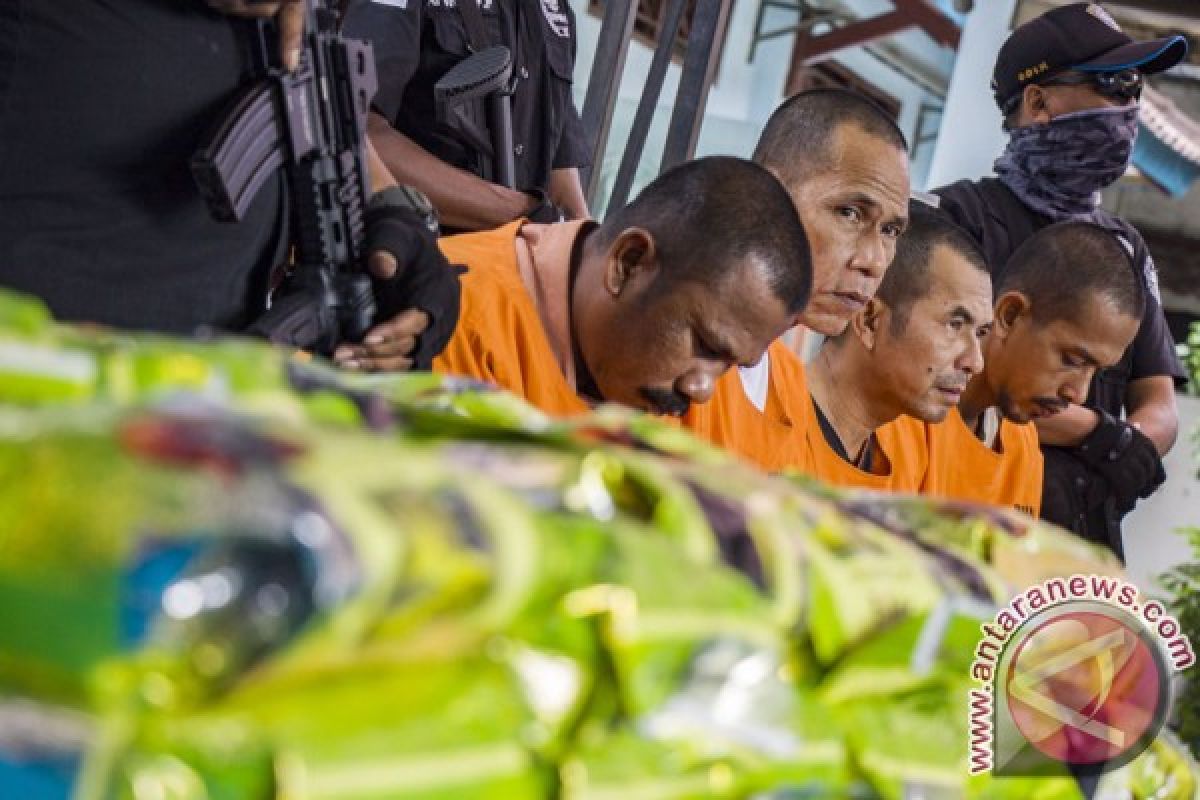 Polisi tangkap 11 pengedar narkoba di Sukabumi