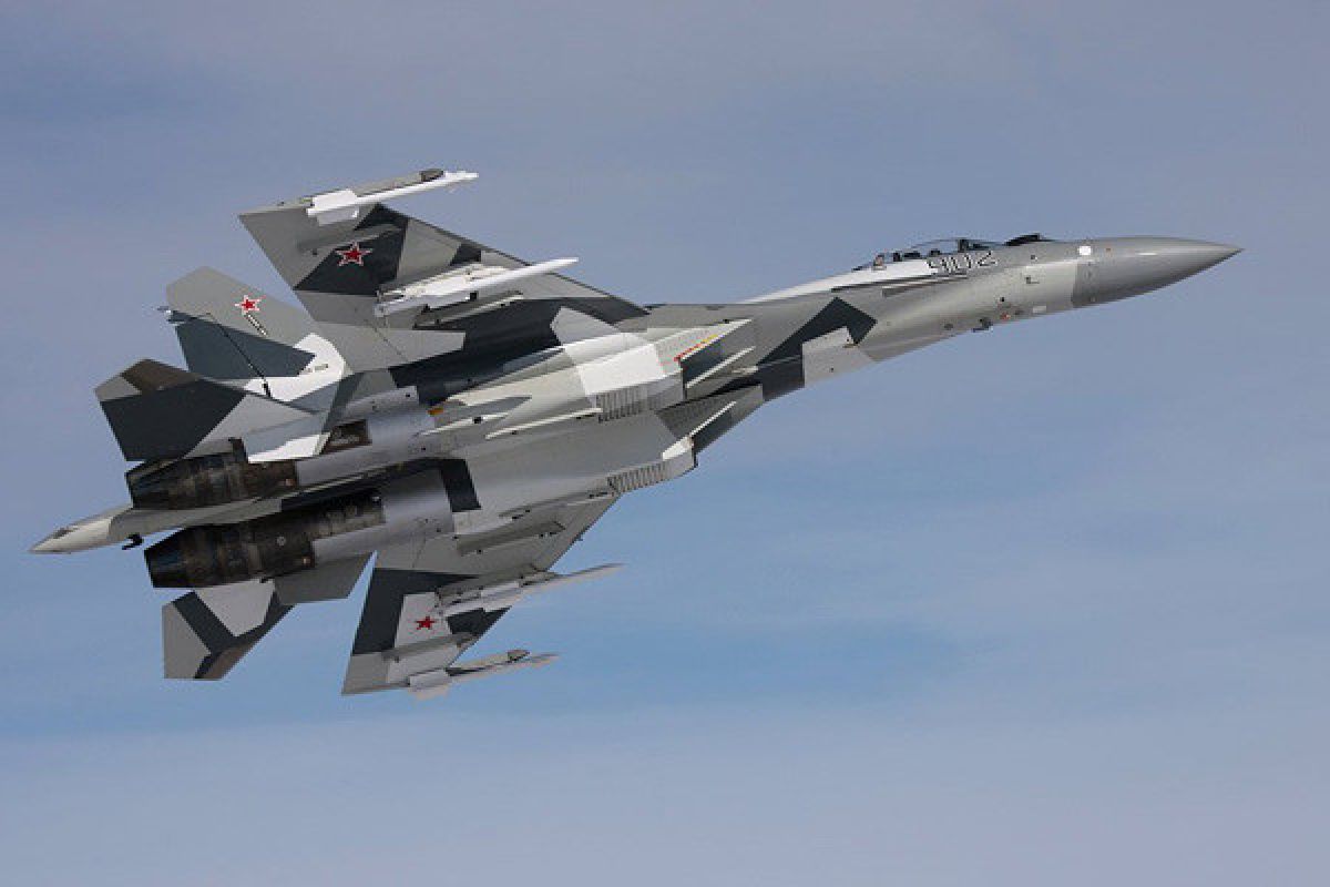 Kontrak pembelian pesawat tempur Sukhoi-35 dijadwalkan Februari