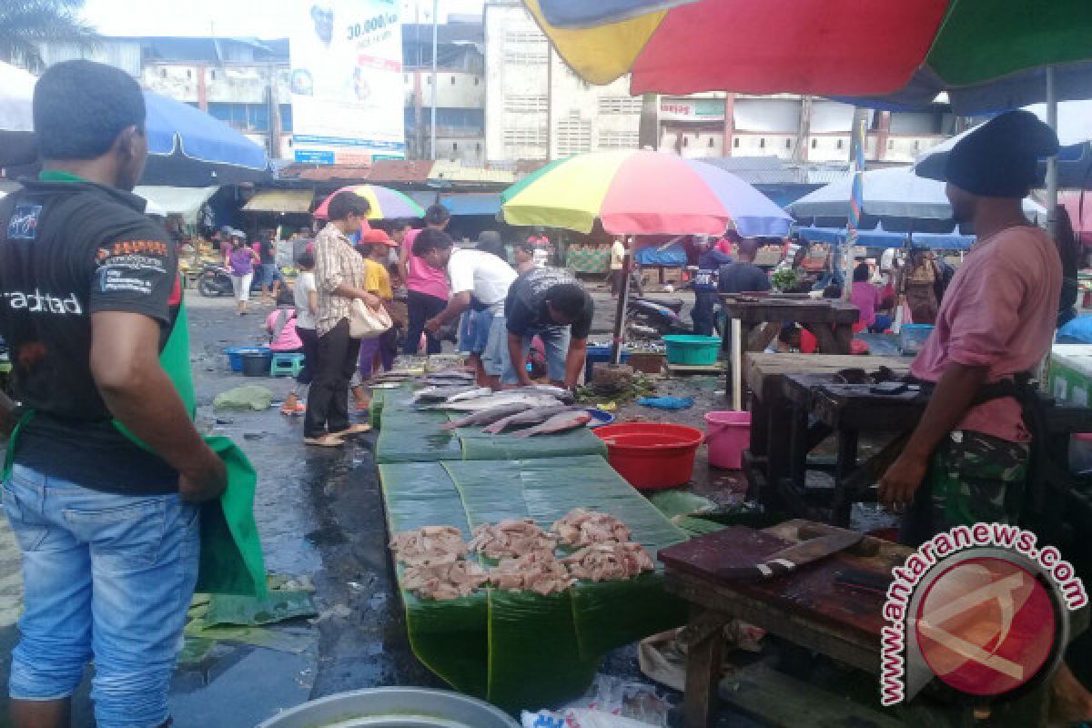 Harga ikan cakalang di Ambon mahal