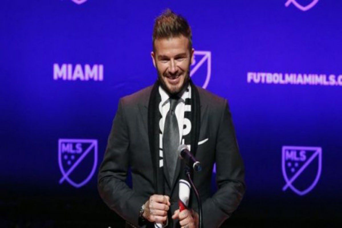 Beckham akan menerima penghargaan presiden UEFA