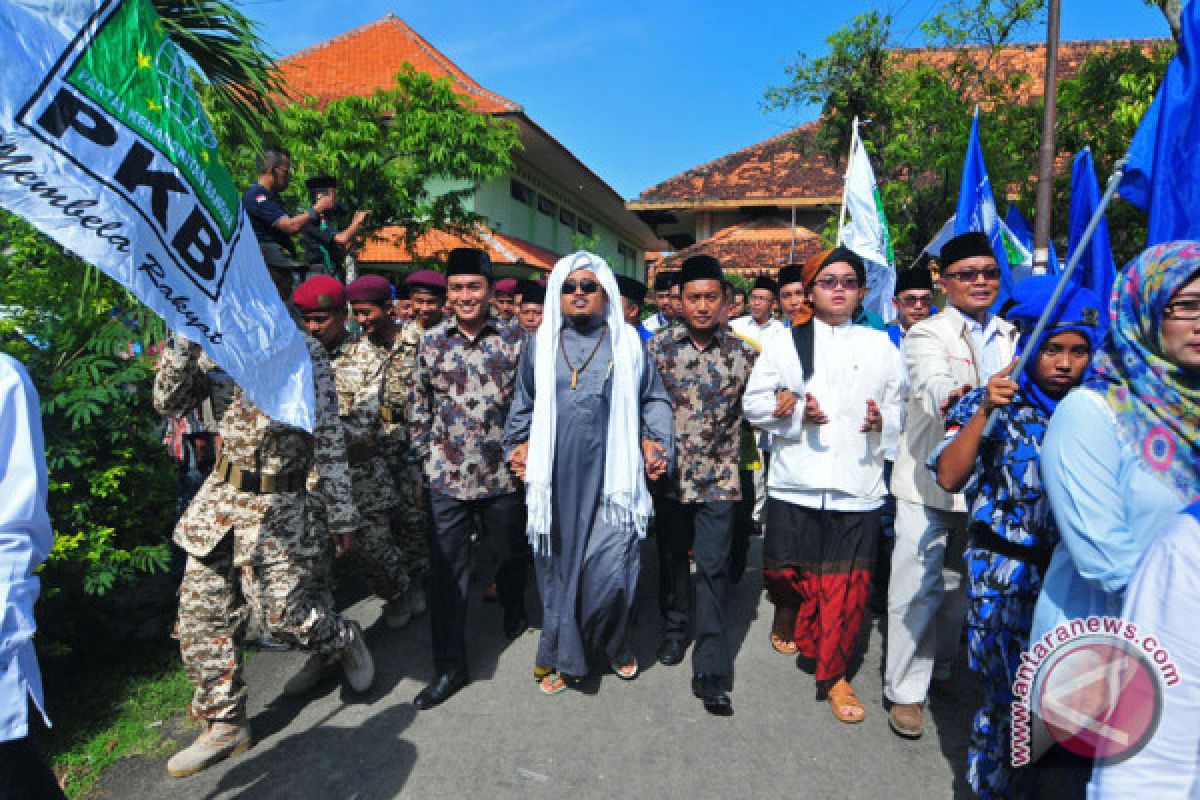 Pamekasan berikan beasiswa santri penghafal Al Quran