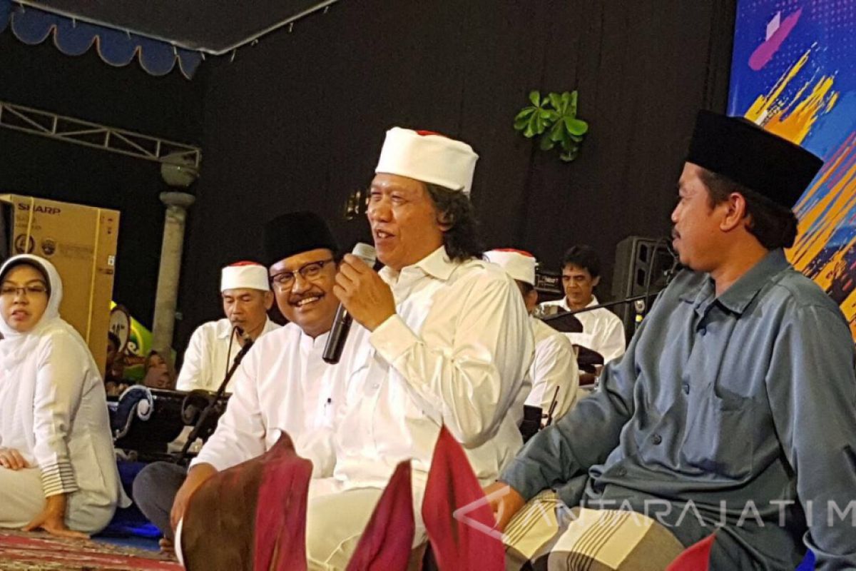 Gus Ipul-Cak Nun Pengajian