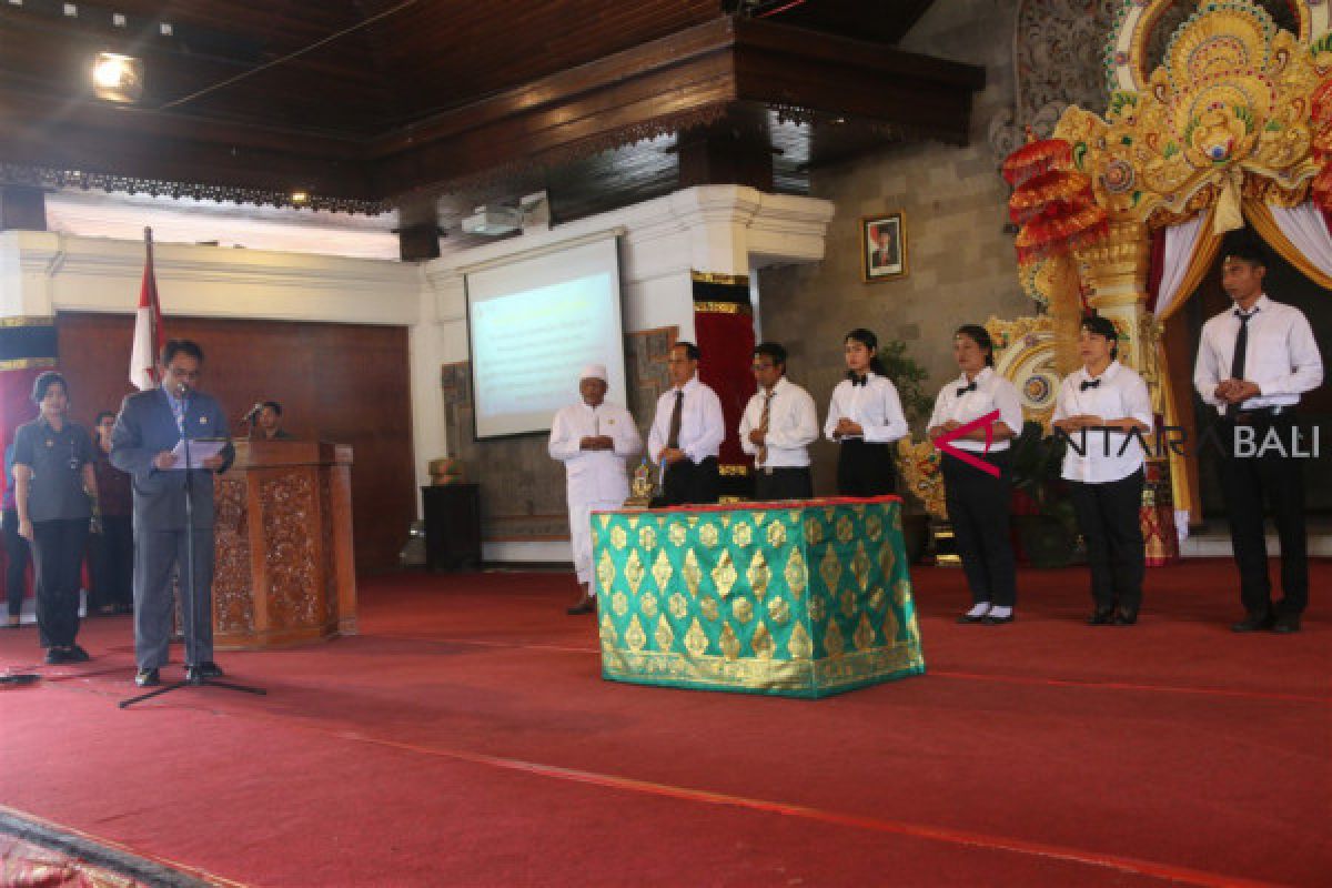 Panwaslu Gianyar lantik 70 pengawas pemilu