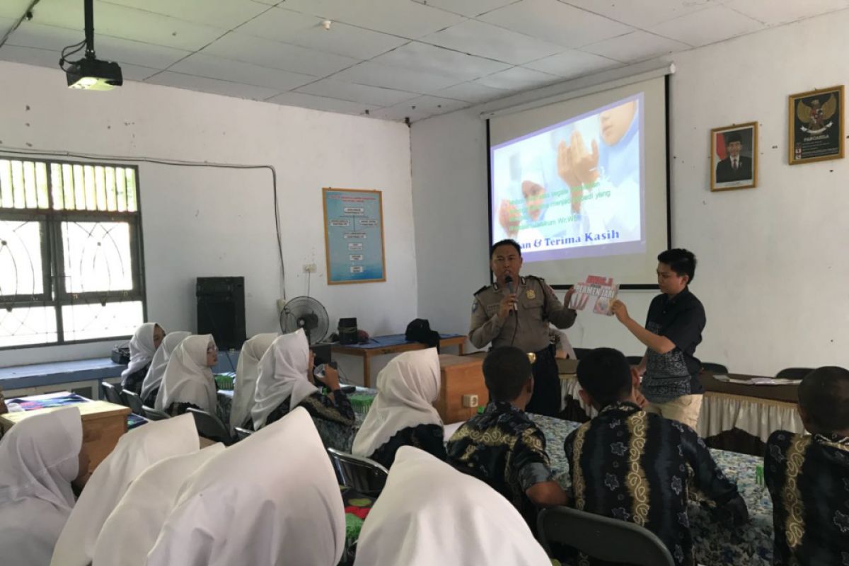 Polres HSS Giat Gabungan Penyuluhan Hukum