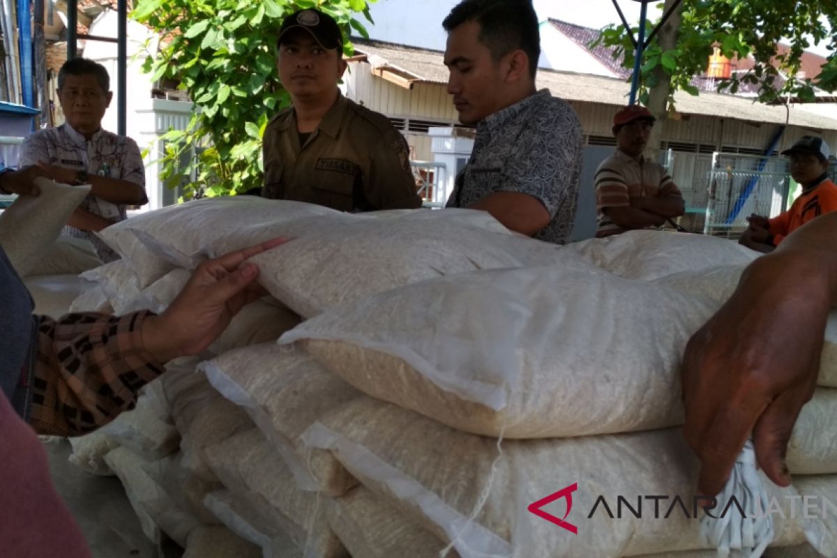 Pemkot Pekalongan gelar operasi pasar beras