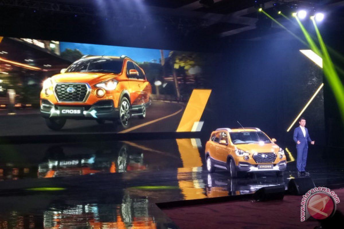 Tampilan dan fitur terbaru Datsun Cross