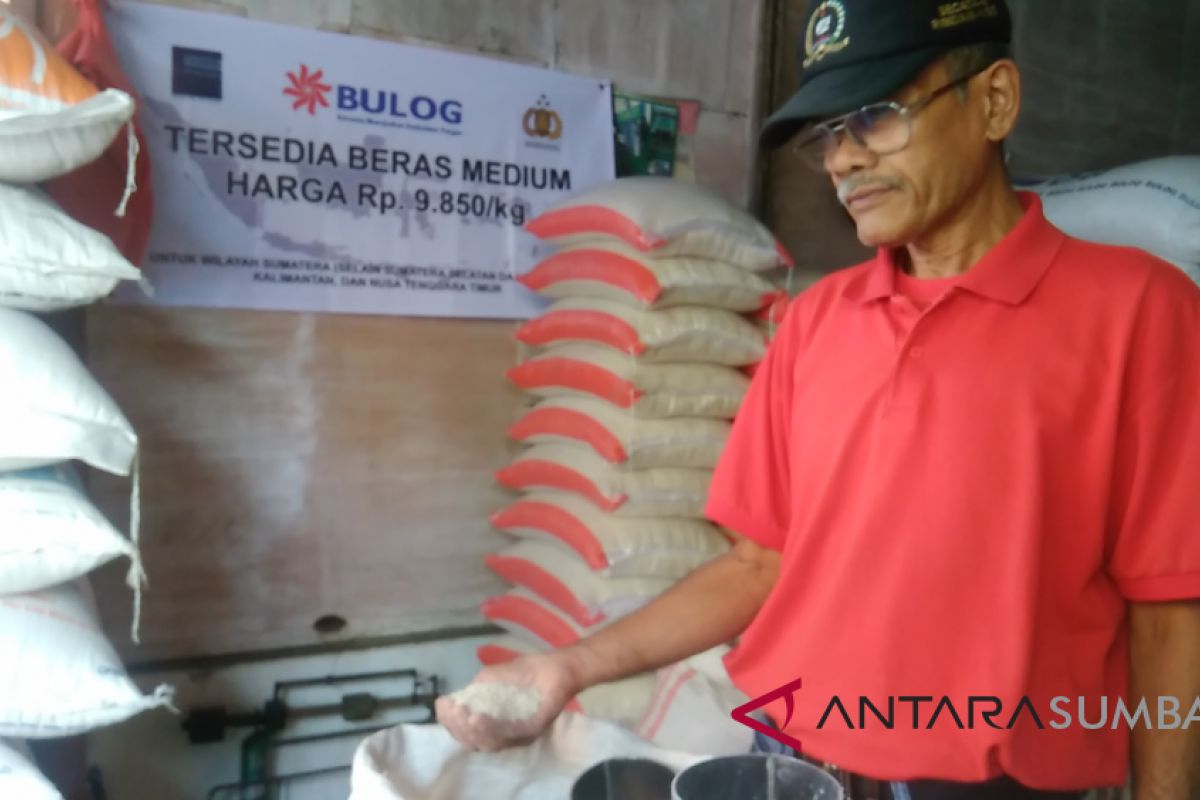 Pemkot Bukittinggi dan Bulog Gelar Operasi Pasar Stabilkan Harga Beras