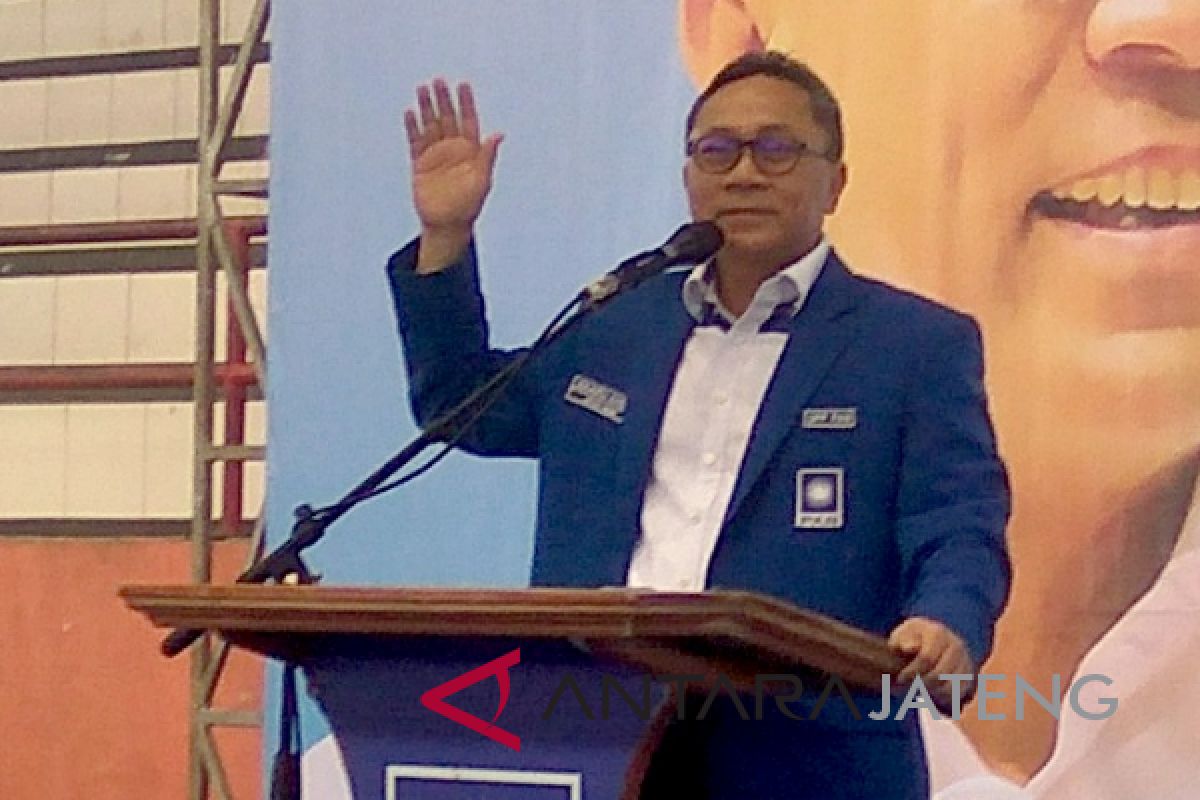 Zulkifli: setop kegaduhan dengan kembali pada Pancasila