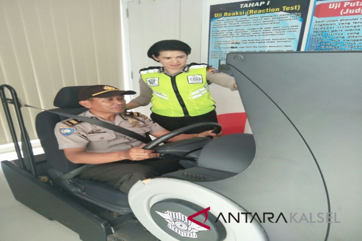 Polisi Juga Wajib Ikuti Uji Simulator SIM