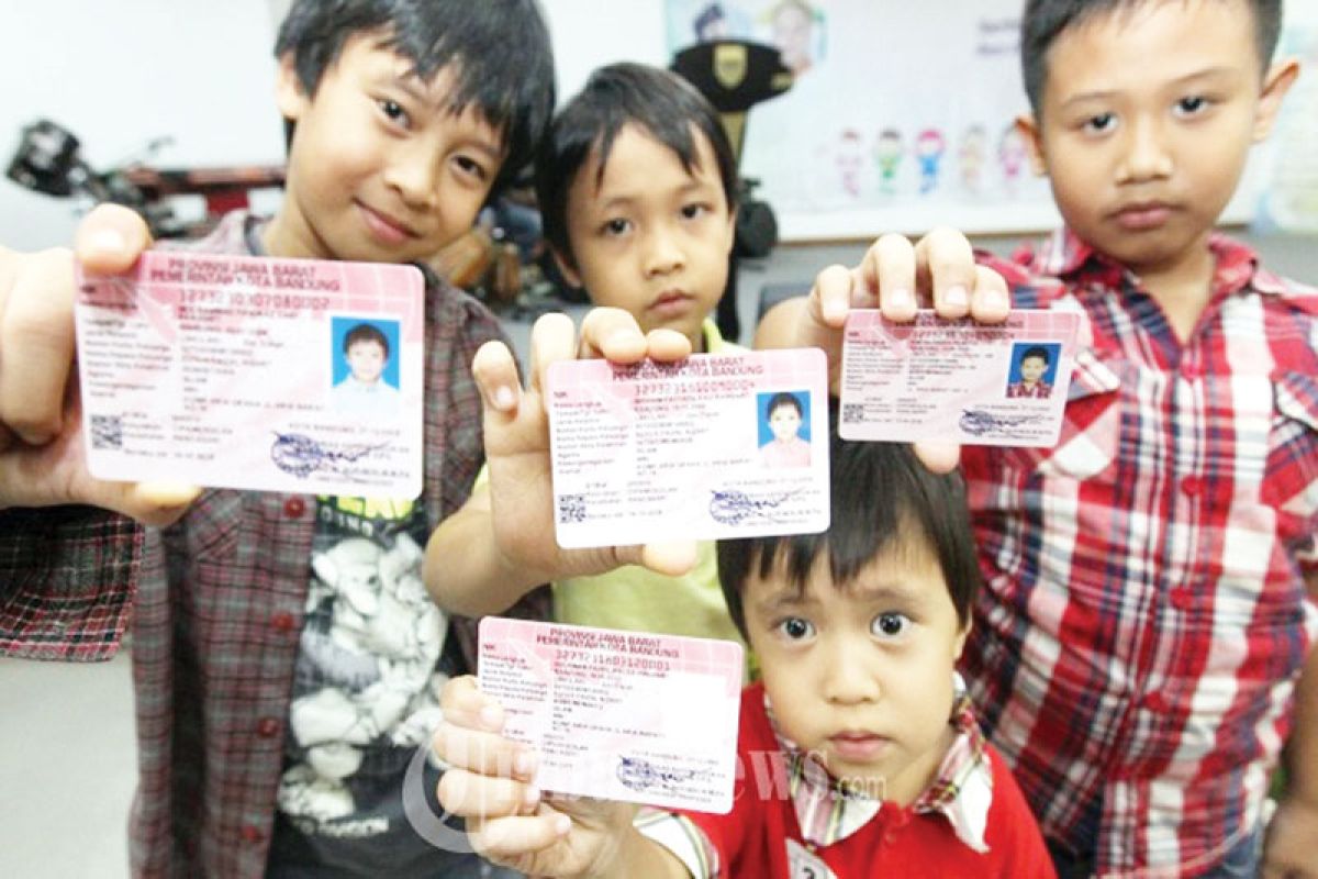 Bekasi siapkan 10.000 keping Kartu Identitas Anak