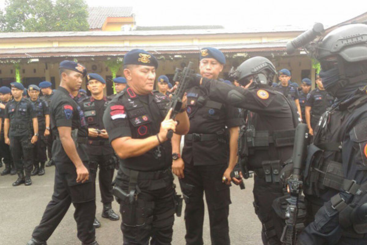 Brimob Polda Sulsel apel pengamanan pilkada serentak