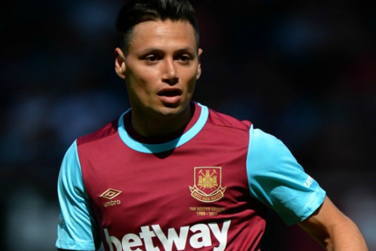 Zarate tinggalkan Watford kembali ke Argentina