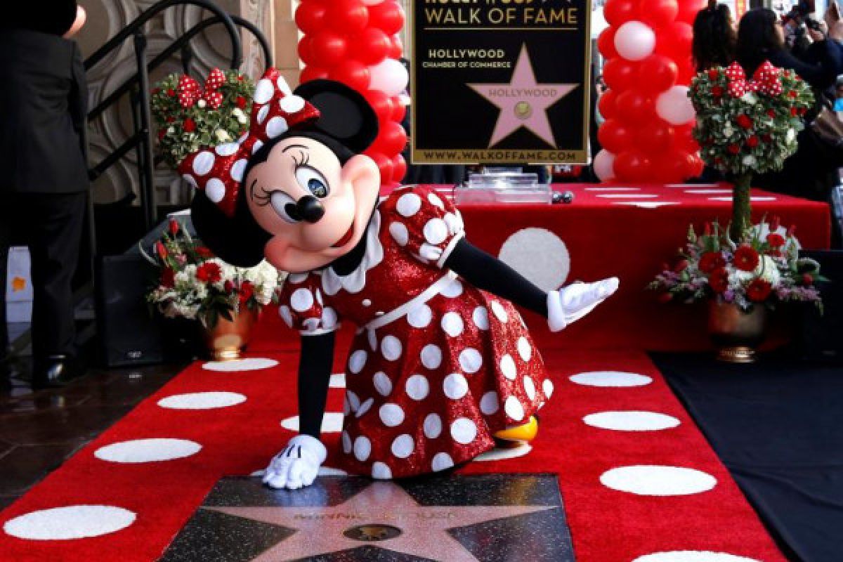 Setelah 90 tahun, Minnie Mouse dapatkan bintang Hollywood Walk of Fame