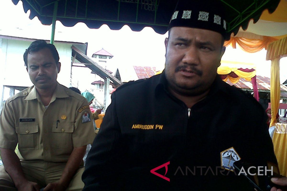 Pemangku Adat Aceh dukung pelarangan centrang