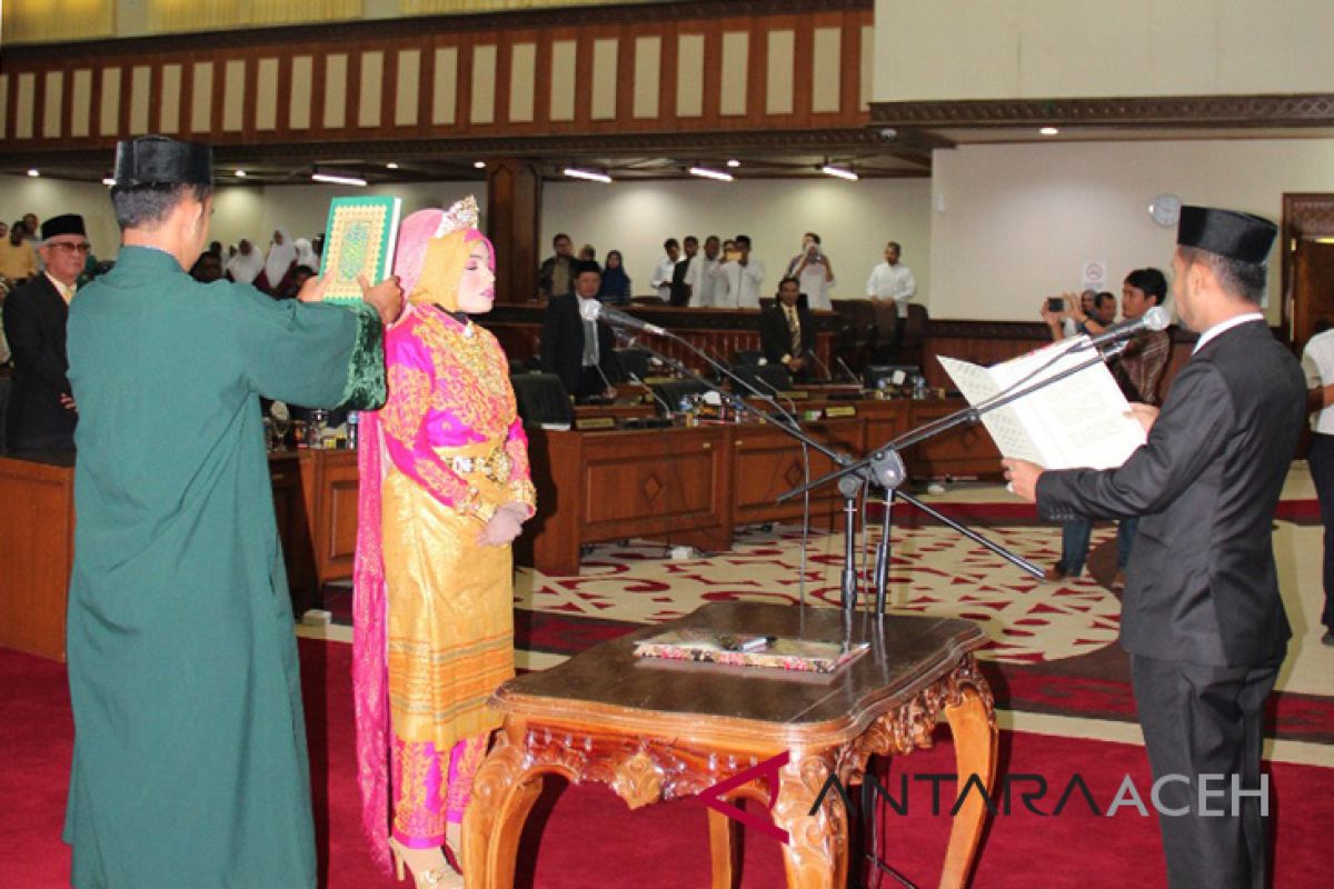 DPRA paripurnakan PAW anggota fraksi Partai Aceh