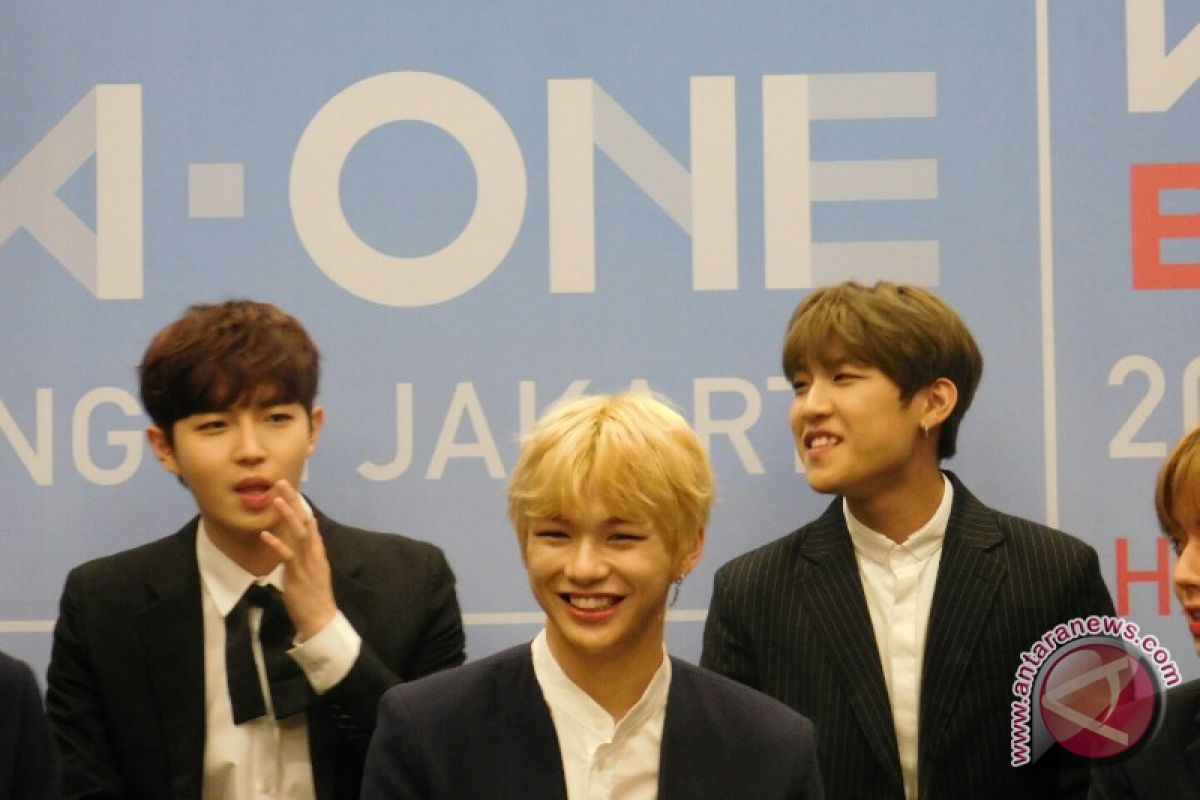 Kang Daniel Wanna One habiskan masa libur Imlek bersama keluarga