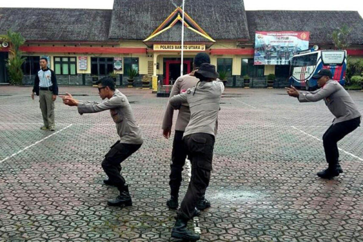 Polres Barut Gelar Latihan Pengawal Pribadi Calon Bupati