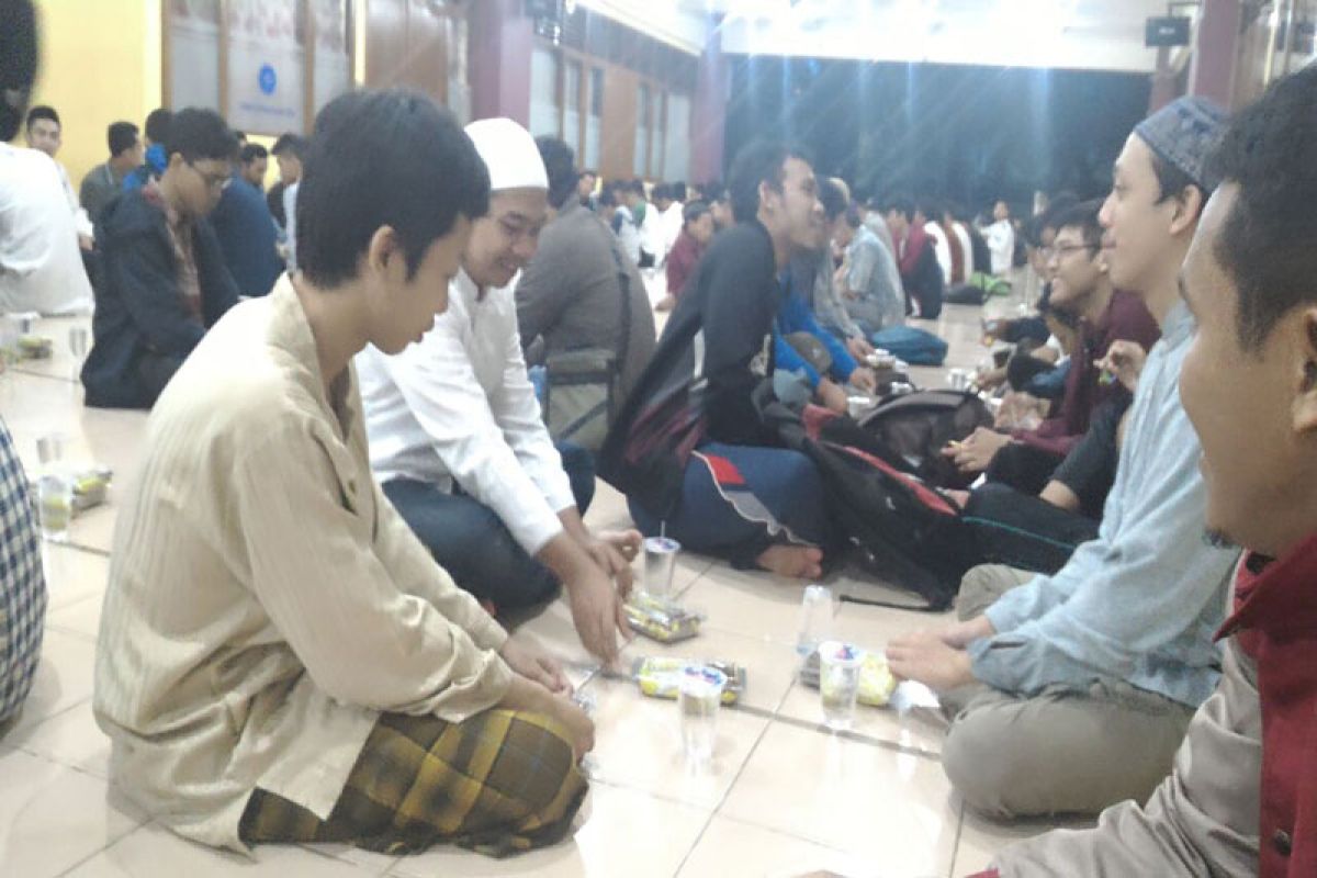 IPB Kobarkan Gerakan Shalat Subuh Berjamaah