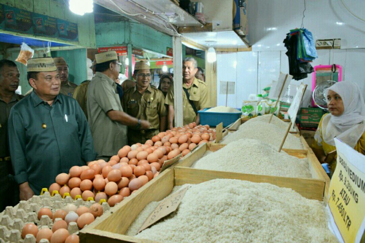 Wagub Gorontalo minta BPOM bina para pemasok bahan pangan