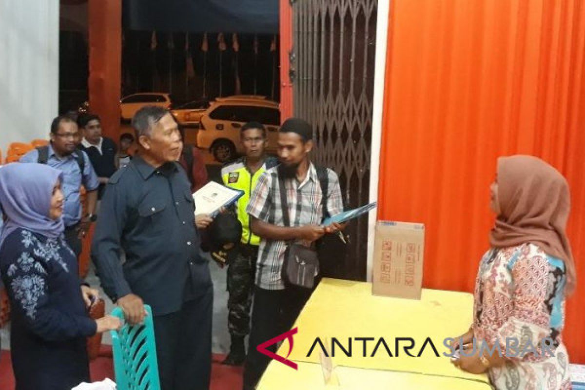 Suami Istri Daftar Pilkada Padang Lewat Jalur Perseorangan